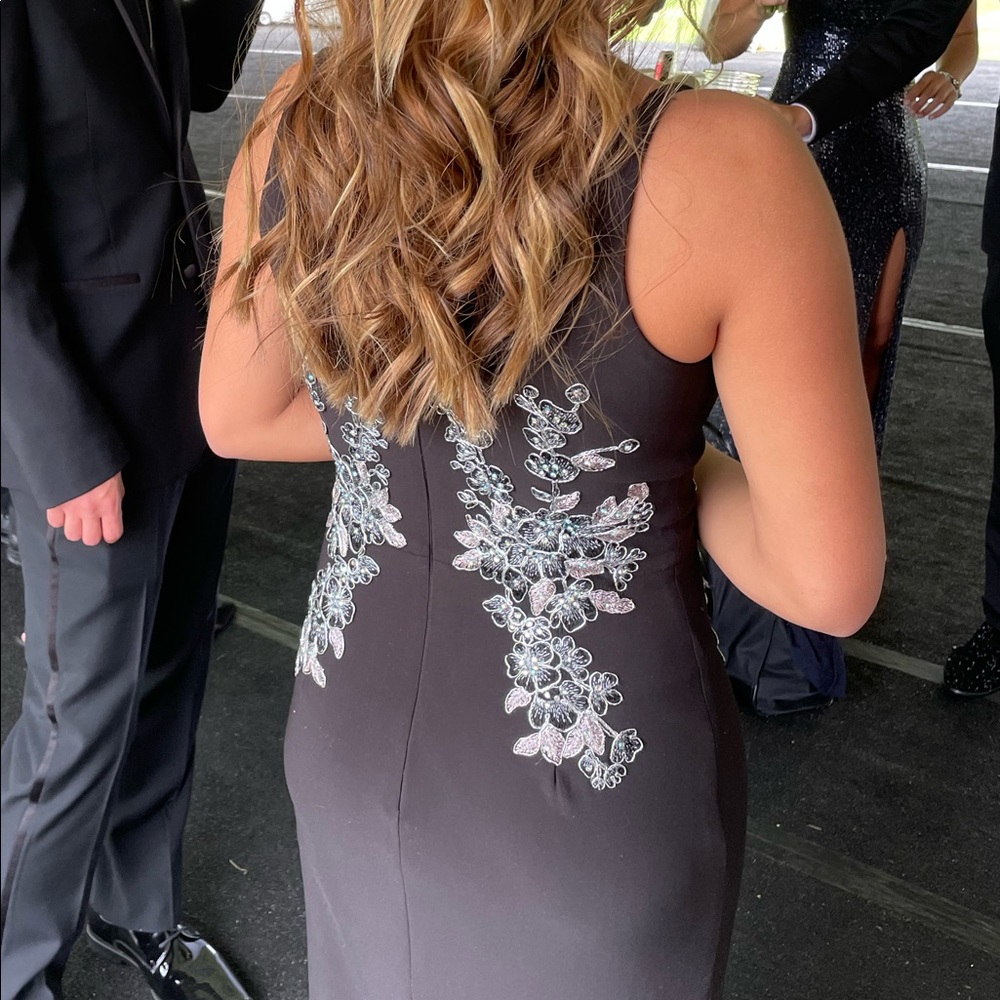 Prom Dress - Picture 8 of 9